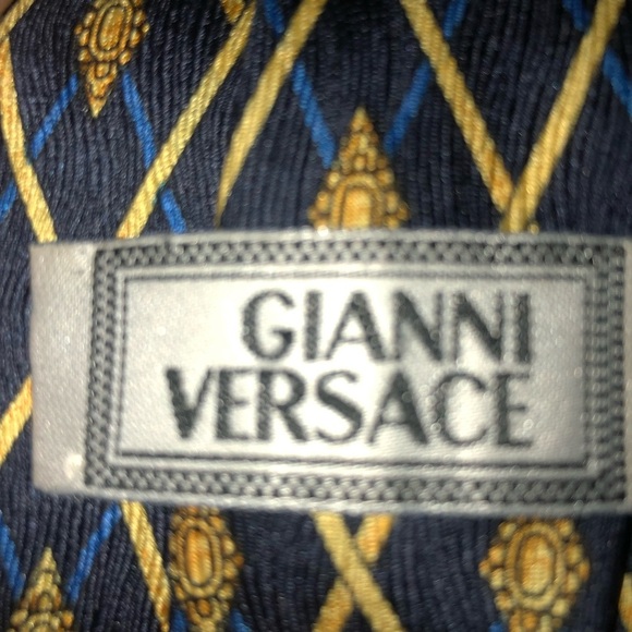 Versace Blue and Gold Elegant Tie - Picture 5 of 7